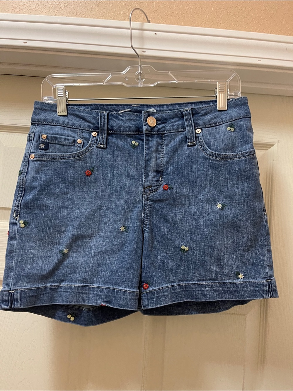 Seven7 Blue Denim Shorts with Multicolor Floral Embroidery